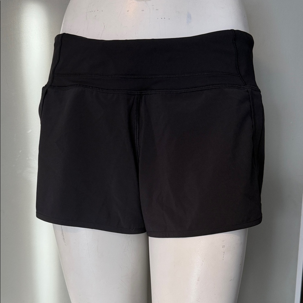 Lululemon size 8 Shorts